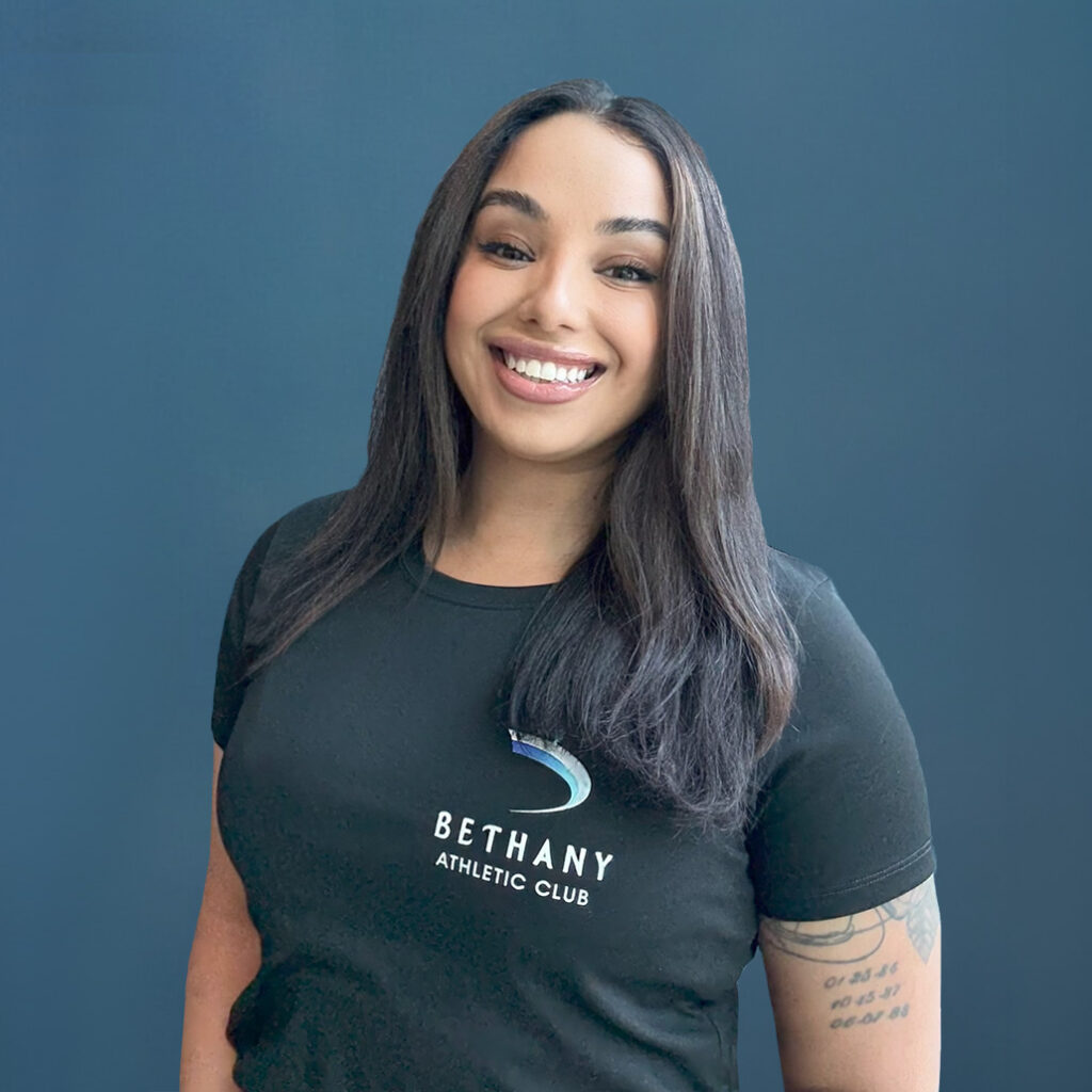 Rebekkah personal trainer and pilates instructor at Bethany Athletic Club in Portland Oregon