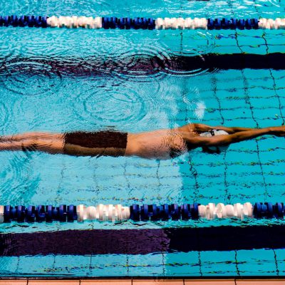 benefits of swimming 2 benefits of swimming, man swimming